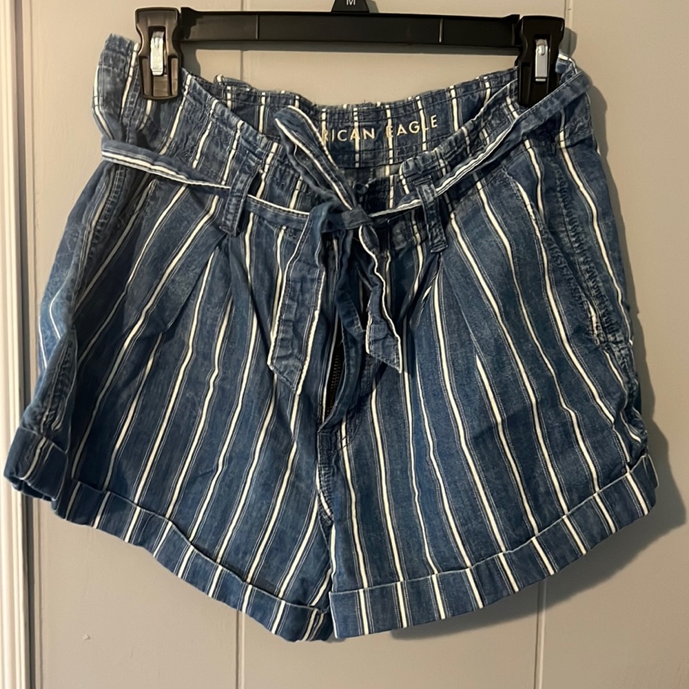 American Eagle blue and white striped shorts. Size 8